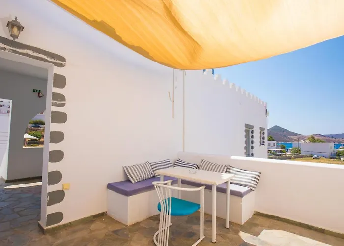 Pico Apart Otel Grikos Bay (Patmos)