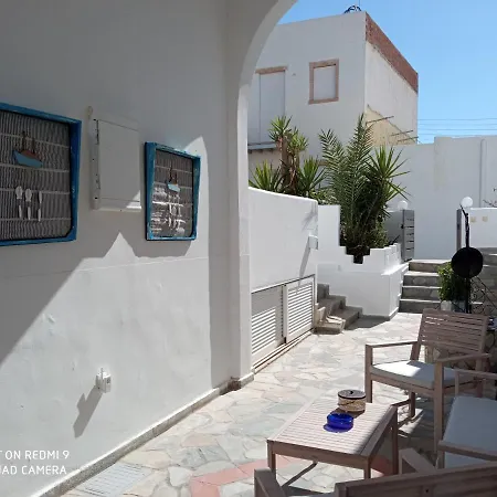 מלון דירות Pico 2*