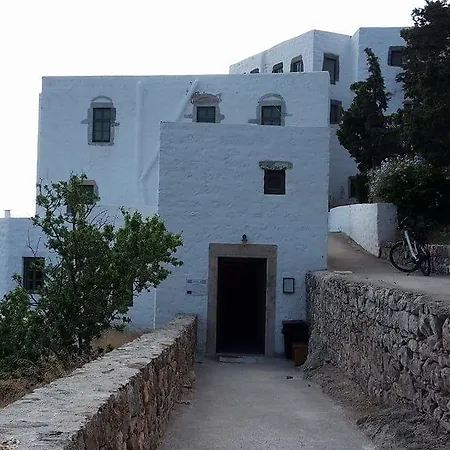 Pico 2* Grikos Bay (Patmos)